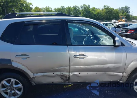 2005 Hyundai Tucson из США, поврежденный, VIN KM8JM72V95U132197